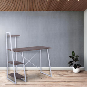 Escritorio para computadora Well Home de 102x50x75 cm en blanco y marrón nogal con estantería integrada - Product Image 3