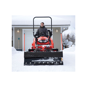 Calidad de exportación Kubota BX2380 disponible para distribuidores en los sectores de la construcción y la agricultura - Product Image 1
