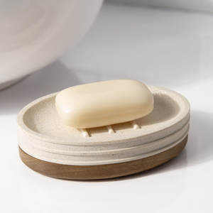 Juego de baño al por mayor con juego de cuatro piezas Juego de baño de resina y madera a la venta por exportadores indios - Product Image 2