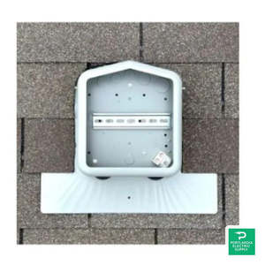 Boîtier de Combinateur Solaire Gris Soladeck pour Toiture Photovoltaïque 600VDC 120 Ampères - Product Image 3