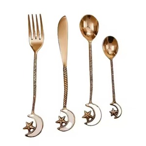 Juego de Cubiertos de Metal martillado de lujo, cubiertos de acero inoxidable de diseñador, cuchara, tenedor, cuchillo para la decoración moderna del hogar y el restaurante - Product Image 3