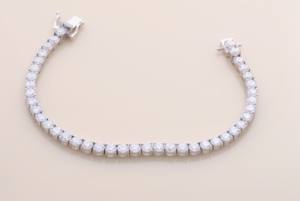 สร้อยข้อมือเพชรทรงกลมเจียระไนบริลเลียนต์ 10.37 กะรัต ทองคำขาว 18K ทองคำชมพู และทองคำเหลือง เครื่องประดับหรูหราสำหรับผู้หญิง - Product Image 4