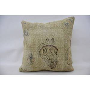 Coussin Patchwork Kantha en Laine Beige de 24x24 Pouces Tissé avec Coussin Décoratif Carré à Motif Toile Brodée Vintage - Product Image 1