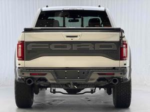 MEILLEURE OFFRE - VÉHICULE D'OCCASION - Rap-tor modèle 2021 Ecoo-Boost 3.5T V6 automatique, cuir foncé, roues R 17, toit ouvrant panoramique blanc - Product Image 4