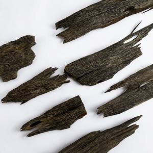 BAKHOOR OUD WOOD CHIP LUXURIOUS FOR BURNING DAILY HOME FROM VIETNAM PURE OUD <b>INCENSE</b> AND SPECIAL FRAGRANCE GIFTING AOW1 - Product Image 2