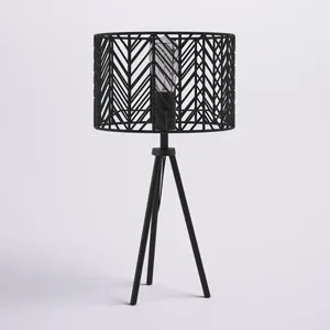 Dernière arrivée lampe de chevet en métal de haute qualité couleur noire lampe de Table élégante pour la décoration de la maison hôtel utilisation en gros prix bon marché - Product Image 2