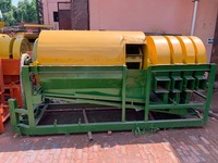 Machine à battre le riz à flux axial de qualité d'exportation pour un battage de riz à haute capacité avec une faible dommagement des grains à un prix compétitif