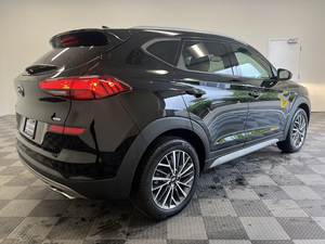 Utilisé 2021 Hy-un-dai Tuc-son SE-L Noir Noir Pearl A-WD 6-Speed LHD - Product Image 5