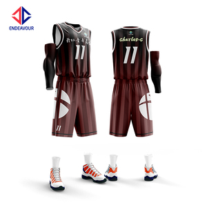 Ensemble maillot et short de basket-ball durable et léger pour adulte avec sublimation couleur pour l'entraînement en équipe et l'utilisation en tournoi - Product Image 3