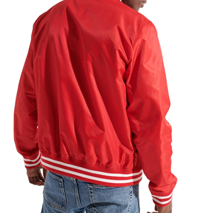 Chaqueta Varsity de Invierno para Hombre, Diseño Moderno, Color Sólido, Alta Calidad, Logotipo Frontal Personalizado, Servicio OEM, Transpirable, Secado Rápido - Product Image 3