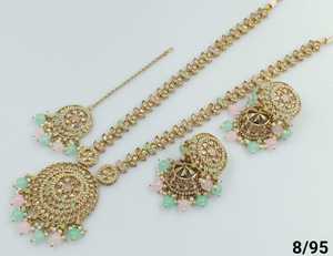 Conjunto de collar largo elegante chapado en oro de piedra tradicional india y de moda con pendiente Jumkha Mangtika conjunto de joyería para mujer - Product Image 6