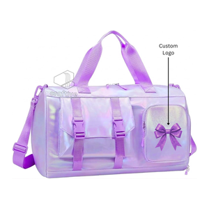 Sac de sport spacieux personnalisé holographique pour cheerleading avec logo personnalisé, sac de week-end pour filles pour l'entraînement de danse et les voyages - Product Image 1