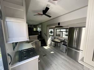 Nuevo 2026 Keystone Montana High Country 373RD - Product Image 4