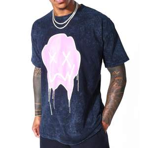 Nuevo diseño de ropa informal, ropa de moda de verano para hombre, conjunto de pantalones cortos lavados con ácido/conjunto de pantalones cortos para correr con estampado de logotipo personalizado - Product Image 3