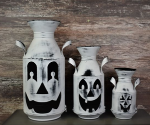 Lanterne en métal Lot de 3 décorations de maison pour Noël et Halloween Lanternes en fer fabriquées par un fournisseur en gros - Product Image 1