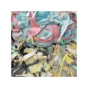 Usos como el embalaje disponible a precios asequibles al por mayor La chatarra de espuma ofrece una solución rentable para la artesanía disponible - Product Image 6