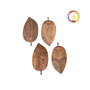 Plateau en bois fait main de qualité supérieure avec un aspect naturel conçu pour une utilisation pratique et une présentation élégante - Product Image 1