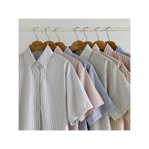 Traje de oficina informal Camisa ligera a rayas para mujer Camisa a rayas Camisa de primavera y verano para mujer - Product Image 1