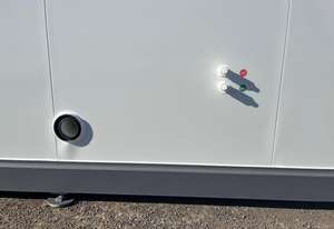 Bloque de Alojamiento de 2 Habitaciones y 6 m, Acero Duradero, Madera y Metal con Panel Sándwich EPS, Cochera para Restaurante, Dormitorio, Bar o Puesto de Venta - Product Image 4