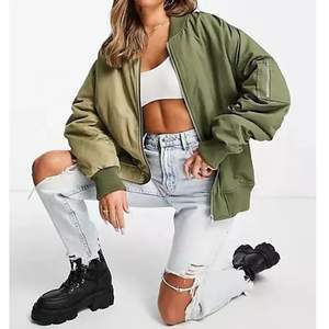 Blousons Bomber Casual pour Femmes Personnalisés à Manches Longues Légers Vêtements d'Extérieur d'Hiver avec Poches Blousons Bomber avec Broderie - Product Image 3