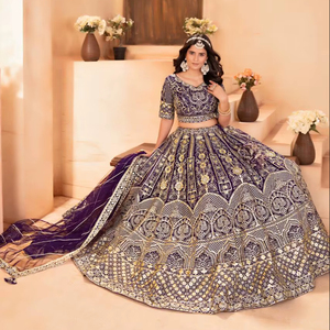 Tenue ethnique indienne moderne, Lehenga Choli longueur ras du sol, silhouette Empire, col en V, avec broderie de sequins, de cordons et de Jari, et tissu en résille papillon - Product Image 4