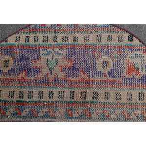 Alfombra Turca Vintage, Redonda de 2.5x1.5 pies, Alfombra con Diseño a Cuadros Azules - Product Image 4