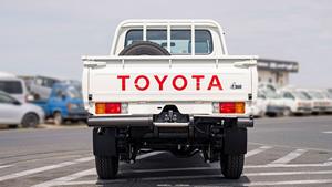 TOYO TA LA ND CRUISER LC79SC d'occasion 2023, double cabine, 4 portes, 4.2D essence V6, transmission automatique - Product Image 6