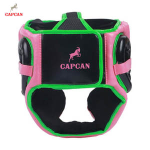 Protège-tête de boxe en cuir de qualité supérieure avec des caractéristiques de sécurité d'ajustement sécurisé, finition lisse et intérieur rembourré - Product Image 3