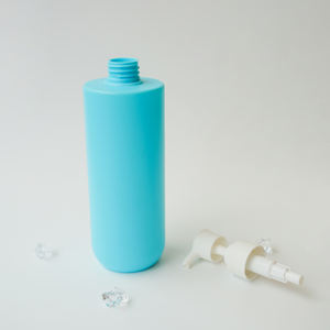 Emballage personnalisé 500ml en plastique vert bouteilles de nettoyant pour le visage Vietnam usine vert lotion pour le corps revitalisant shampooing pour - Product Image 3