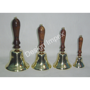 Cloches artisanales en laiton avec poignées en bois, finition argent et or, cloches de luxe, artisanat métallique, cloches décoratives, articles cadeaux - Product Image 6