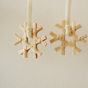 Handcrafted natural snowflake <b>Christmas</b> ornaments eco friendly lightweight holiday hanging decor Vietnam supplier OEM ODM - Product Image 5