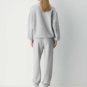 Conjunto Deportivo Gris para Mujer, Sudadera de Cuello Redondo y Pantalones Deportivos de Felpa, Ropa Informal de Invierno, Conjunto Coordinado, Ropa Deportiva Elegante - Product Image 6