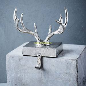 Gold <b>Wreath</b> Stocking Holder With Wooden Base Heavy Duty Metal Mantel <b>Hook</b> Christmas Decoration Elegant Modern Home Decor - Product Image 5