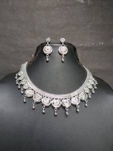 ชุดแหวนต่างหูสร้อยคอชุบเงินพร้อมชุดเครื่องประดับสไตล์หรูหรา - Product Image 2