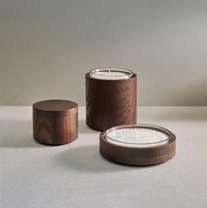 Porte-bougie artisanal en bois naturel avec couvercle, couleur et forme personnalisées pour la décoration de la maison et Noël - Product Image 2