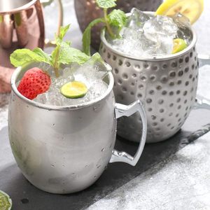 Venta al por Mayor de Tazas de Acero Inoxidable para Cócteles Moscow Mule, 550 ml, Tazas para Cerveza, Utensilios de Bar, Taza Moscow Mule Plateada con Asa - Product Image 1