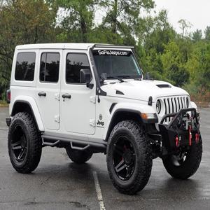 รถจี๊ปแรงเลอร์ อันลิมิเต็ด สปอร์ต 4x4 ปี 2023 เครื่องยนต์ 6.4 ลิตร Hemi V8 รุ่น SoFlo - Product Image 1