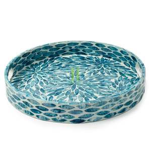 Nouveau choix plateau rond en nacre avec poignée assiettes à vaisselle personnalisées pour la décoration de table de la main au Vietnam - Product Image 1