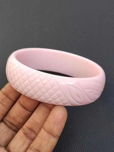 กำไลเรซิ่นแฟชั่นแบบสั่งทำกำไลอะคริลิคใสกำไลข้อมือดีไซน์สีสวยมาตรฐาน - Product Image 4