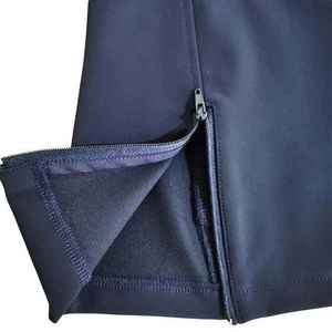 Pantalon d'équitation en nylon noir avec fermeture éclair sur le côté pour le saut d'obstacles - Product Image 5