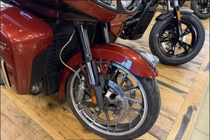 Motocicleta Cruiser Indian Pursuit Limited 2025 Lista para Usar con Paquete Premium Icon Copper en Venta - Product Image 2