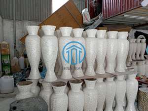 Vase artisanal en incrustation de nacre fait à la main avec rotin pour le luxe Capiz Vase décoratif décoration de la maison OEM accepté - Product Image 5