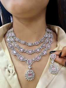 Ensemble de collier de mariée à trois rangs en diamant américain taille étoile avec boucles d'oreilles, ensemble de bijoux de luxe parfait pour les soirées, les mariages - Product Image 3