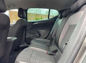 Vauxhall Astra USADO con Volante a la Izquierda/Derecha - Product Image 2