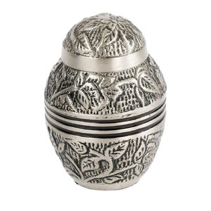 Urne de crémation en laiton massif souvenir commémoratif de haute qualité pour les cendres du nourrisson ornement décoratif conception bande funérailles mémoriaux - Product Image 2