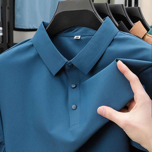 เสื้อยืดผู้ชายสีดำ ดีไซน์ล่าสุด ผ้าถักนิตติ้ง 100% ผ้าฝ้าย ระบายอากาศได้ดี คุณภาพสูง สีพื้น ปรับแต่งได้ - Product Image 2