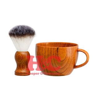 Pinceau à raser en poils de blaireau Silvertip pour hommes de Hooper and Company avec manche en bois pour usage professionnel en salon de coiffure - Product Image 6