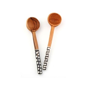 Juego de cubiertos de madera de primera calidad con diseño elegante único y detalles hechos a mano adecuados para comidas diarias y festivas - Product Image 2