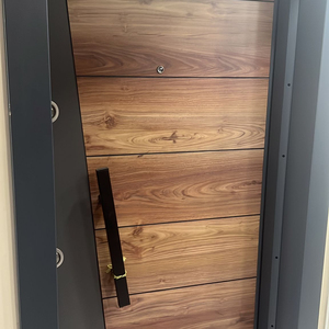 Porte d'entrée extérieure en acier inoxydable de conception moderne turque, antivol, avec ouverture manuelle, surface finie, fabricant turc - Product Image 3