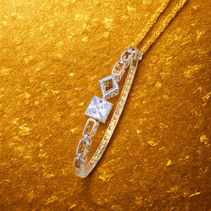 Bracelet élégant plaqué or rose pour femmes, avec pierre de cristal carrée, motif géométrique de designer, bijoux de mode élégants pour femmes - Product Image 4